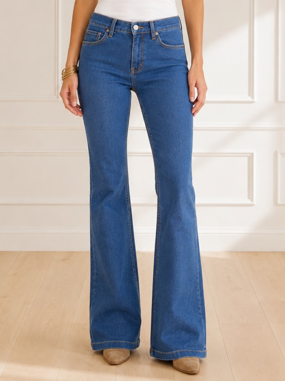 Free People Gummy Flare Jeans Mid Rise Dallas Medium Wash Stretch Denim Size 29